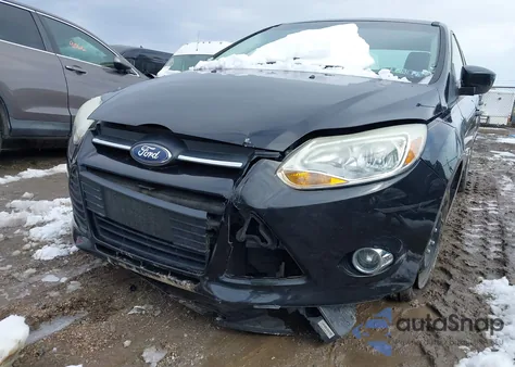 2012 Ford Focus Se z USA, uszkodzony, nr VIN 1FAHP3F25CL293301